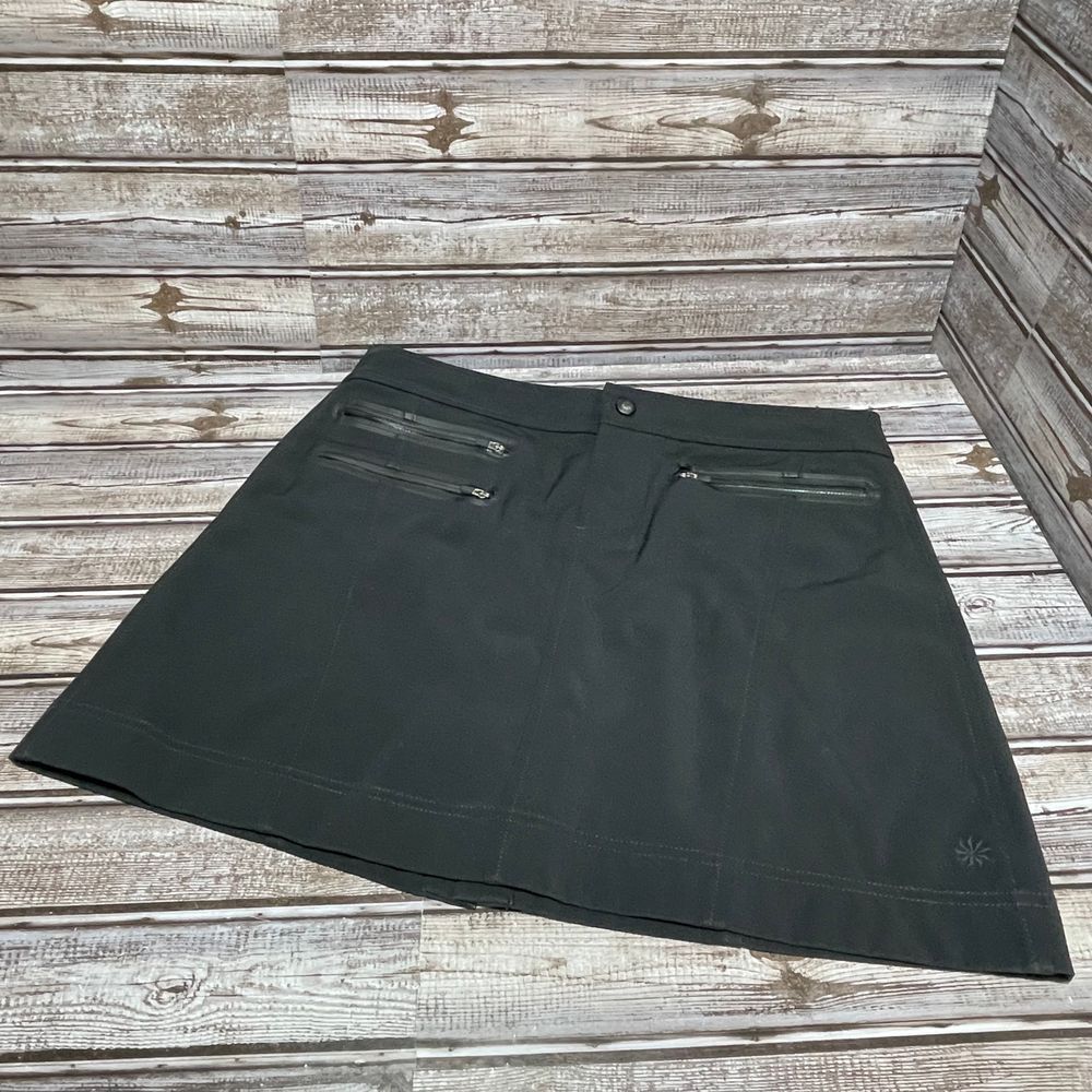Athleta Skirt 3 Front Zipper‎ Pockets Black Women's Size 6